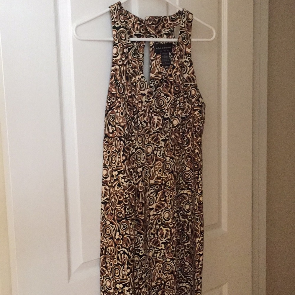 Great sleeveless dress up or down dress.
